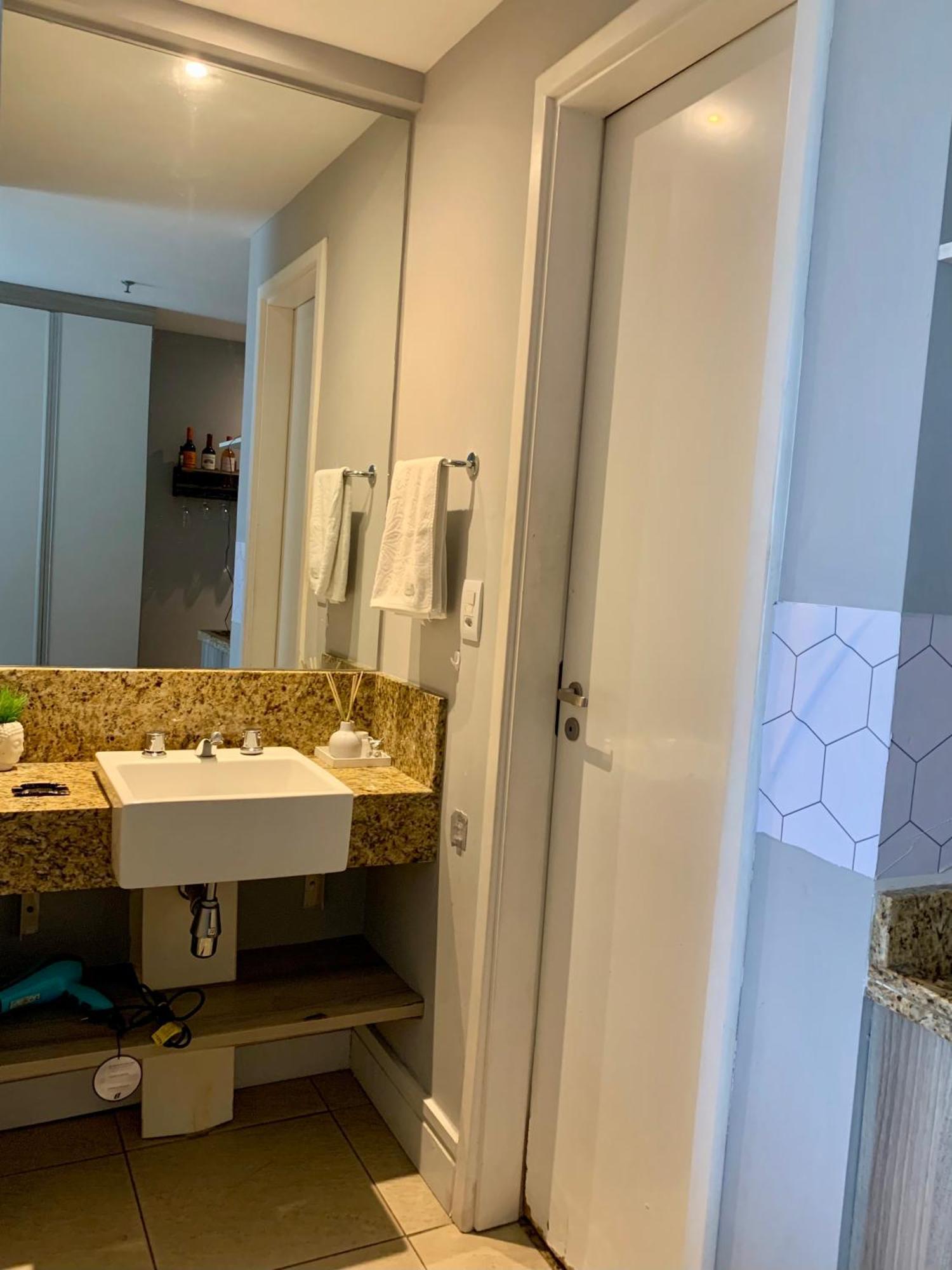 Flat Exclusivo No Hotel Ramada Macae, Smartv, Wifi 512Mbps, Piscina E Garagem 外观 照片